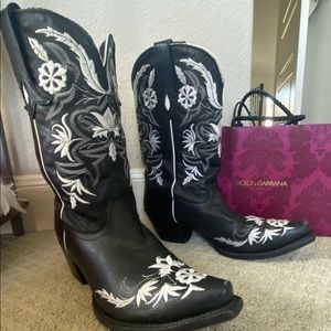 Tony Lama Cowgirl Boots 🖤